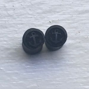 2g Hand-carved Wooden Anchor Plugs